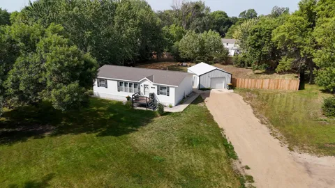 19394 63rd Street NE