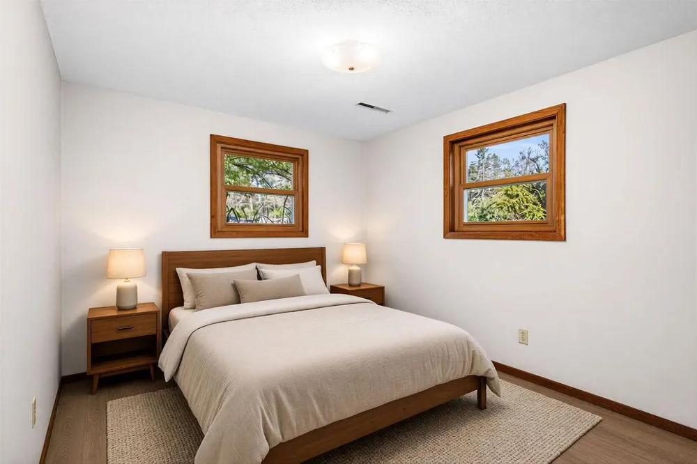 2802 Triggs Avenue Duluth, MN 55811
