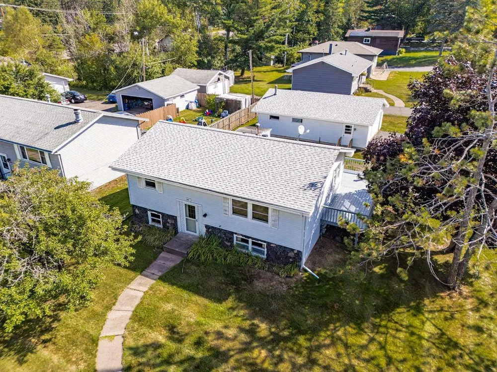 2802 Triggs Avenue Duluth, MN 55811