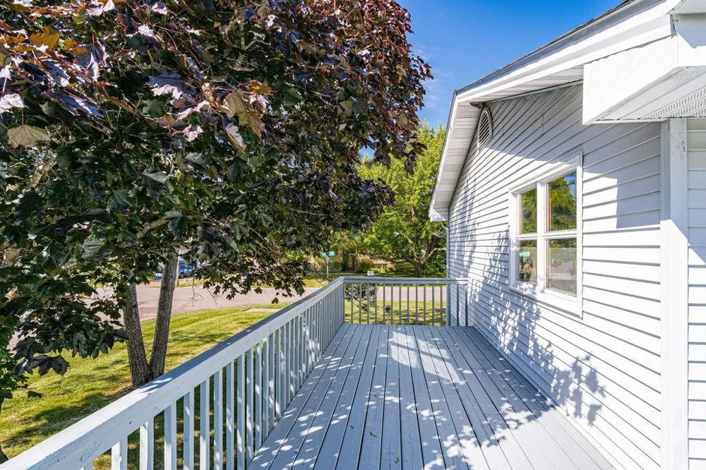 2802 Triggs Avenue Duluth, MN 55811