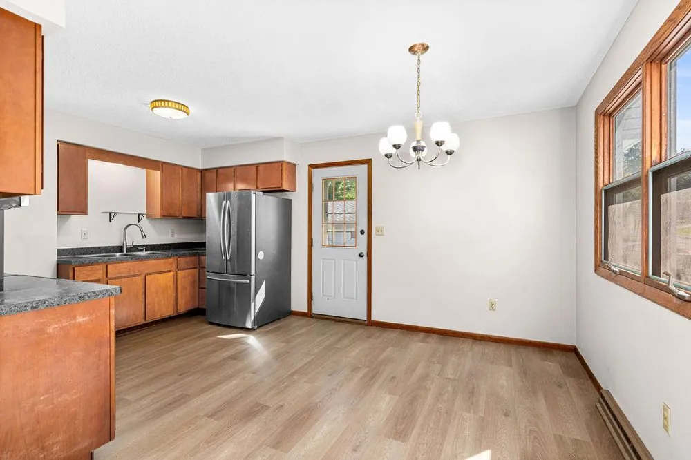 2802 Triggs Avenue Duluth, MN 55811