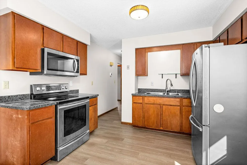 2802 Triggs Avenue Duluth, MN 55811