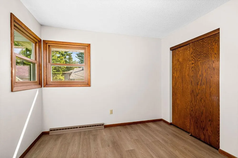 2802 Triggs Avenue Duluth, MN 55811