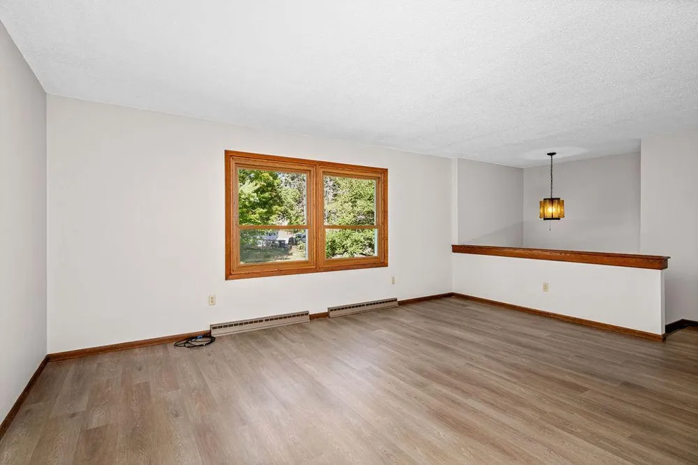 2802 Triggs Avenue Duluth, MN 55811