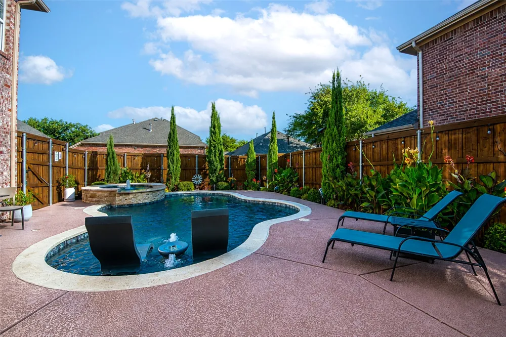 904 Cougar Drive Allen, TX 75013