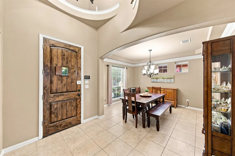 904 Cougar Drive Allen, TX 75013