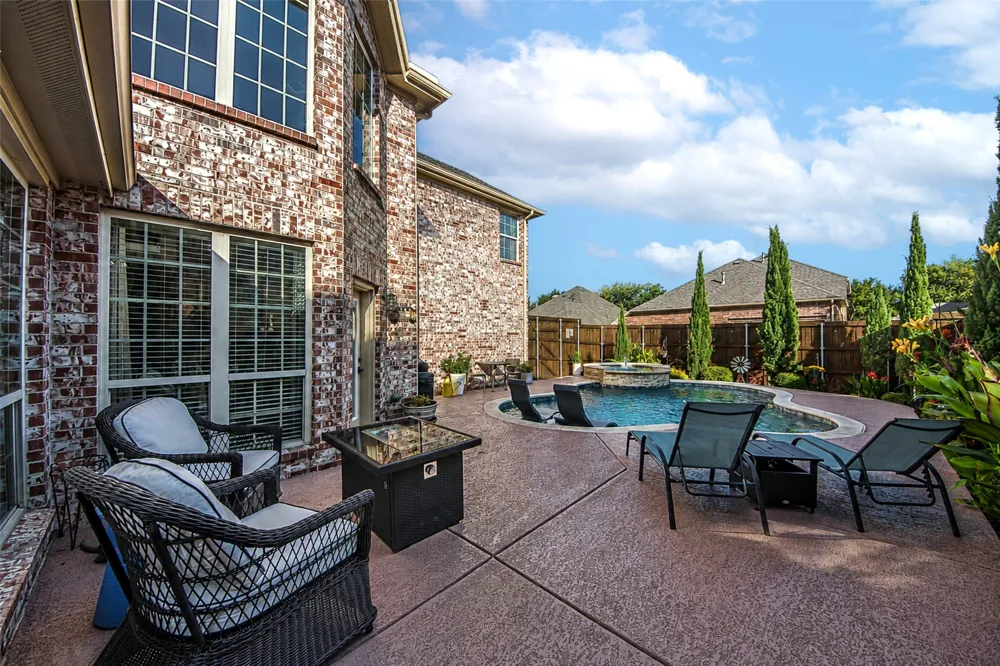904 Cougar Drive Allen, TX 75013