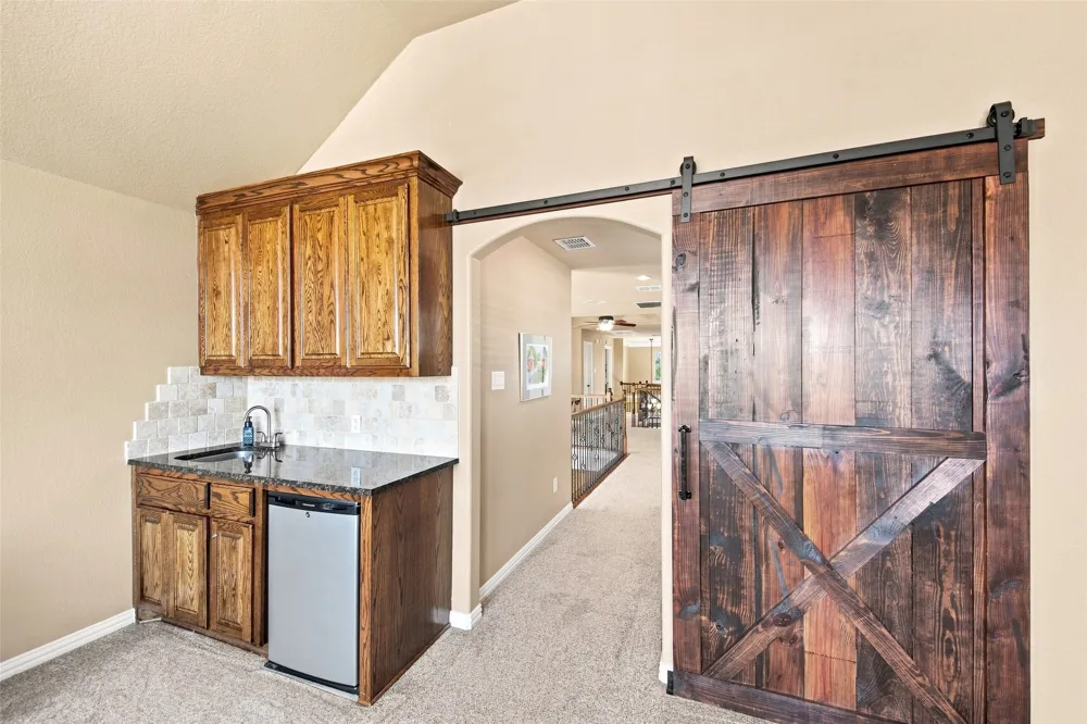 904 Cougar Drive Allen, TX 75013