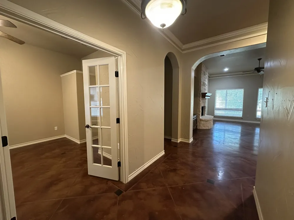 101 Creekside Drive Glen Rose, TX 76043