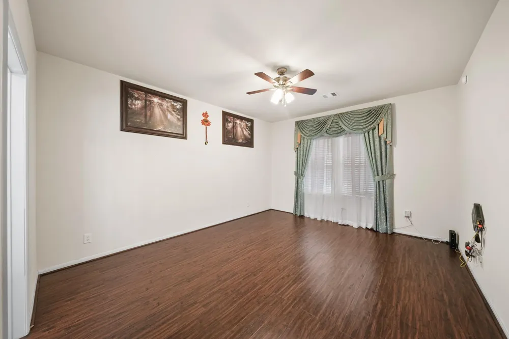 8306 Sunstone Court Texas City, TX 77591