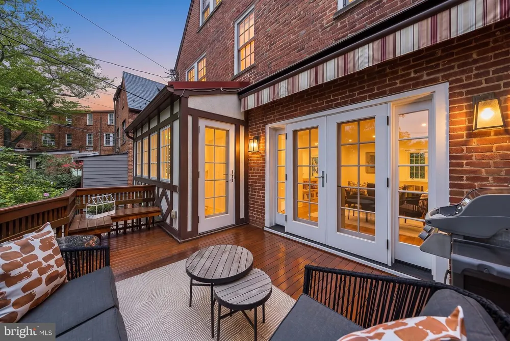 1706 SURREY LANE NW Washington, DC 20007