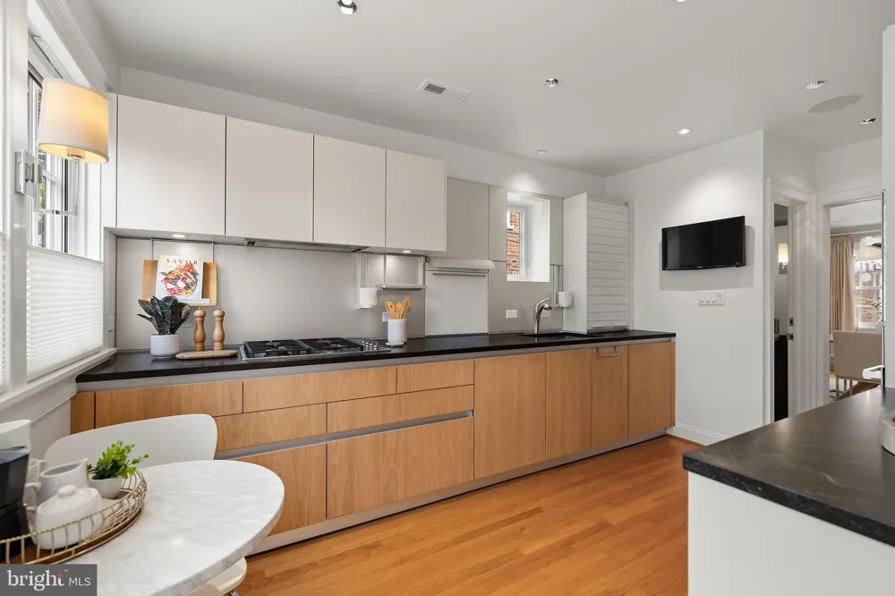 1706 SURREY LANE NW Washington, DC 20007