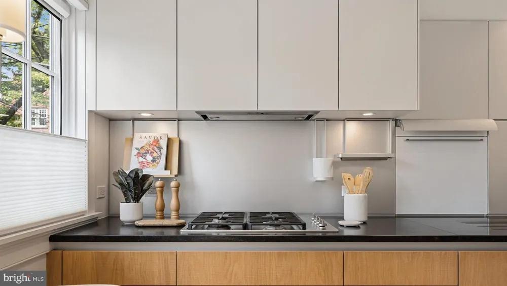 1706 SURREY LANE NW Washington, DC 20007