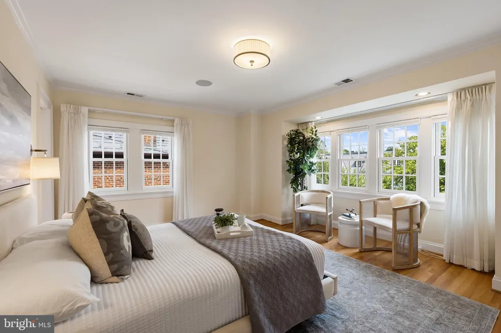 1706 SURREY LANE NW Washington, DC 20007