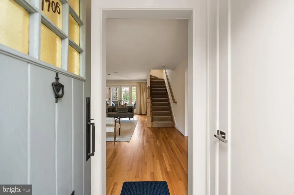 1706 SURREY LANE NW Washington, DC 20007
