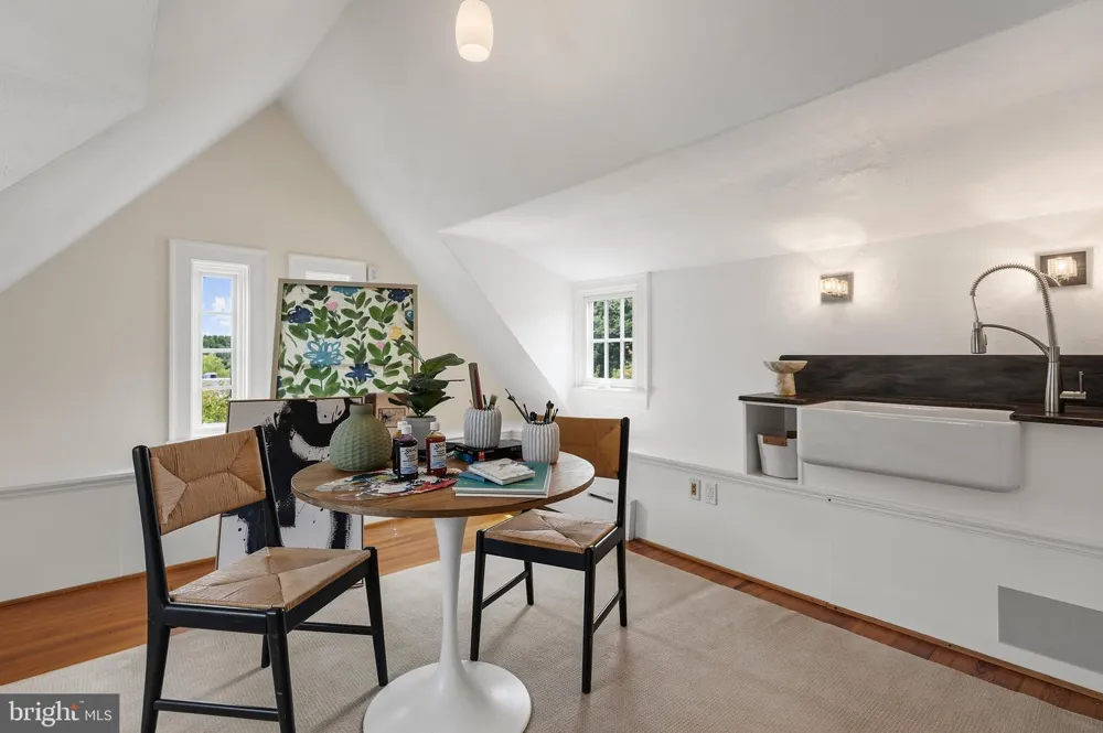 1706 SURREY LANE NW Washington, DC 20007