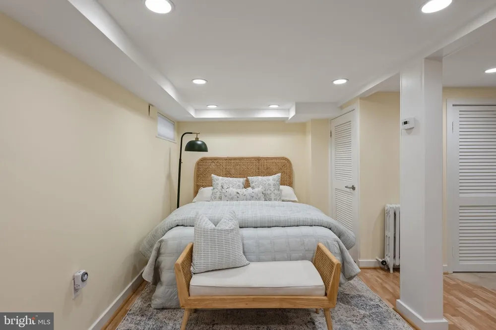 1706 SURREY LANE NW Washington, DC 20007