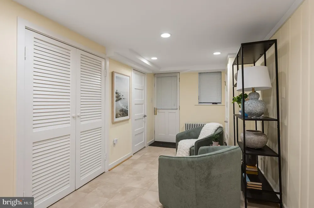 1706 SURREY LANE NW Washington, DC 20007