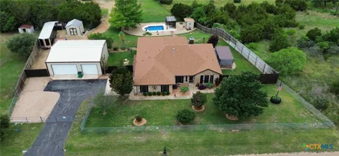 1015 Bluebonnet Drive