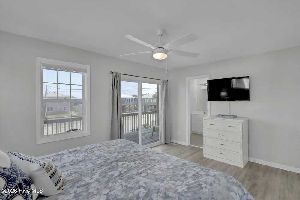 1006 S Anderson Boulevard #A Topsail Beach, NC 28445