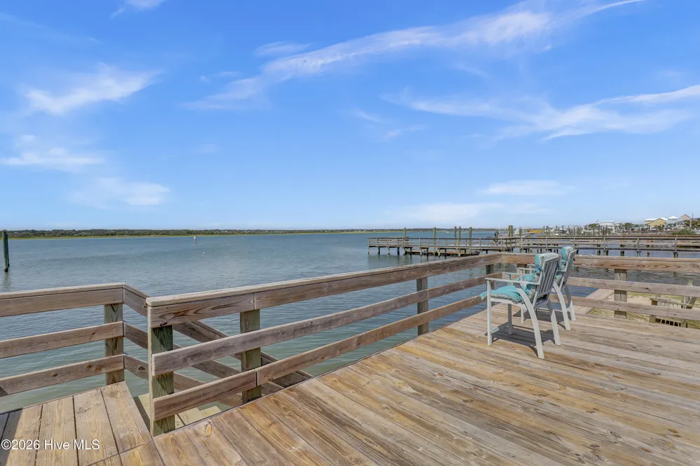 1006 S Anderson Boulevard #A Topsail Beach, NC 28445