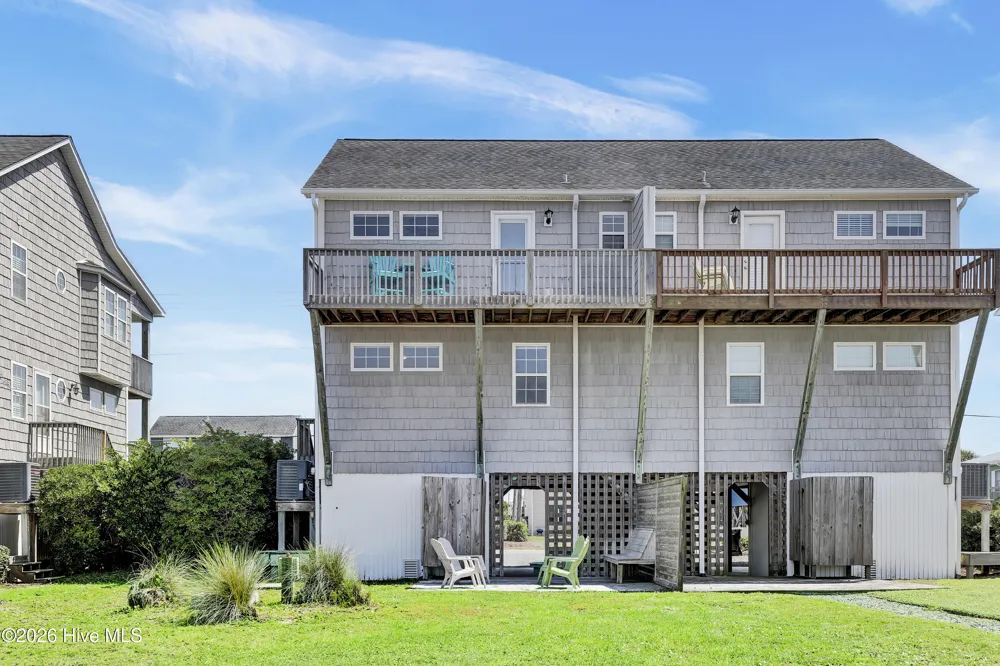 1006 S Anderson Boulevard #A Topsail Beach, NC 28445