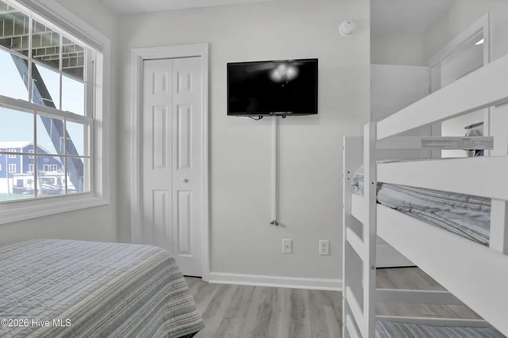 1006 S Anderson Boulevard #A Topsail Beach, NC 28445