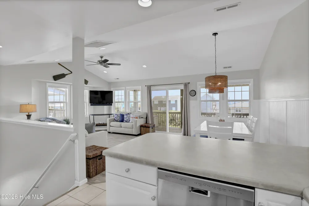 1006 S Anderson Boulevard #A Topsail Beach, NC 28445