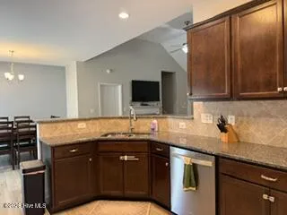 3005 Dana Lane Aberdeen, NC 28315