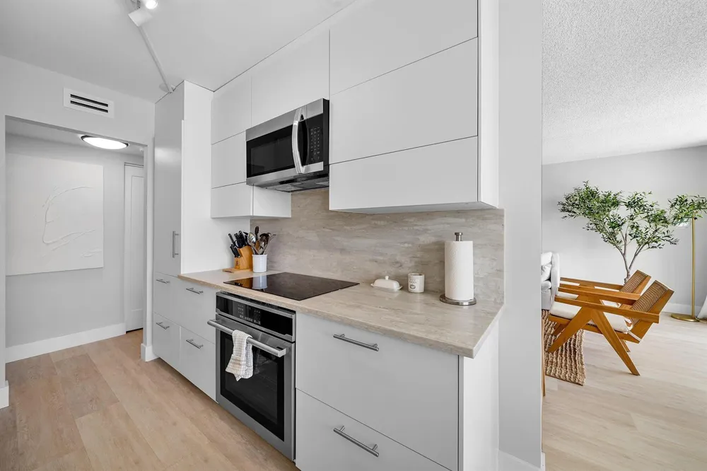 1701 S Flagler Drive #408 West Palm Beach, FL 33401
