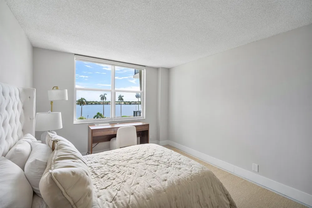 1701 S Flagler Drive #408 West Palm Beach, FL 33401