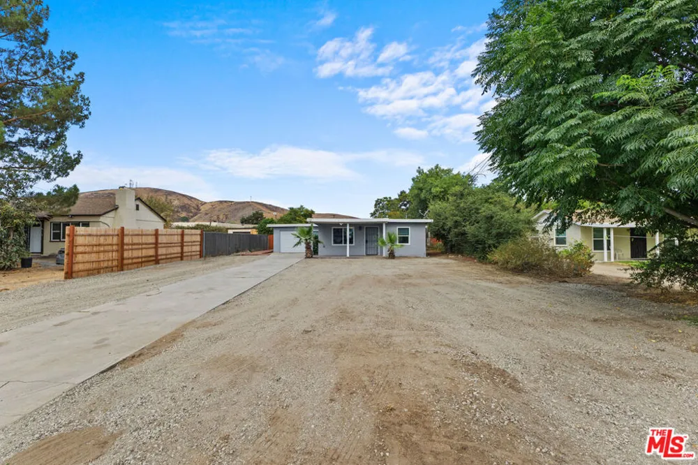 4014 3rd Avenue San Bernardino, CA 92407