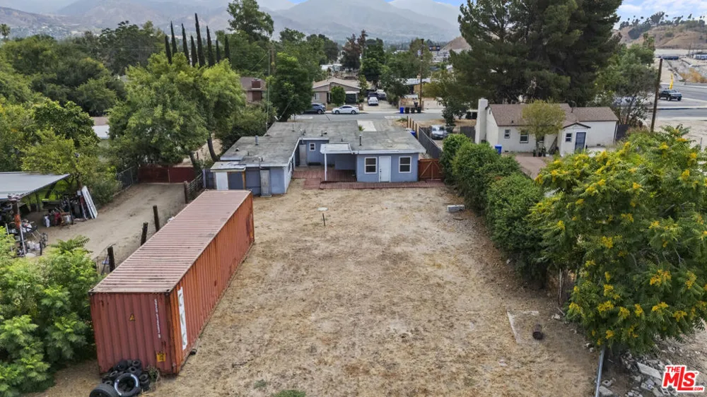 4014 3rd Avenue San Bernardino, CA 92407