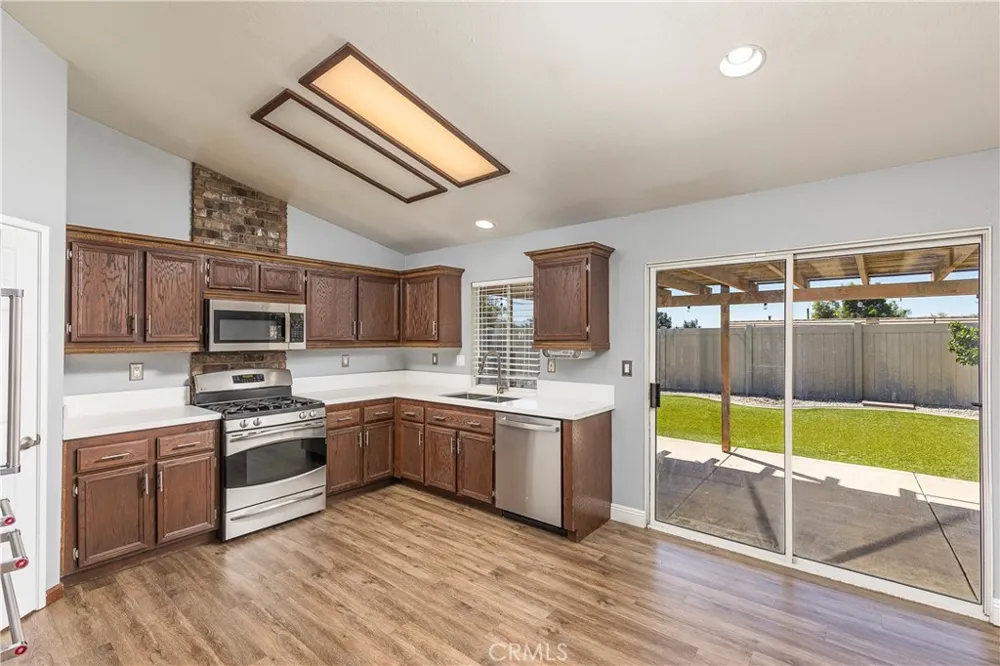 31529 Amsterdam Winchester, CA 92596