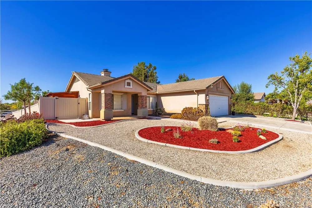 31529 Amsterdam Winchester, CA 92596