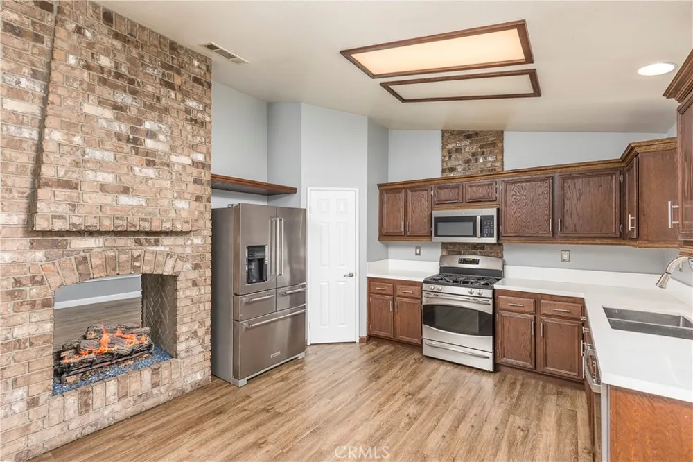 31529 Amsterdam Winchester, CA 92596