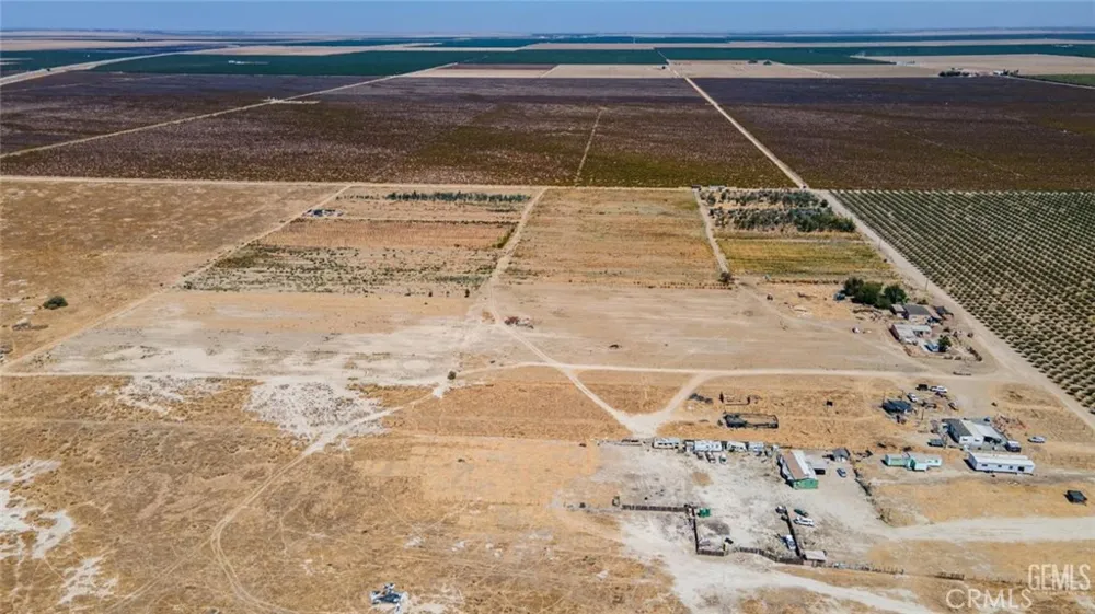 28197 Woollomes Road Wasco, CA 93280