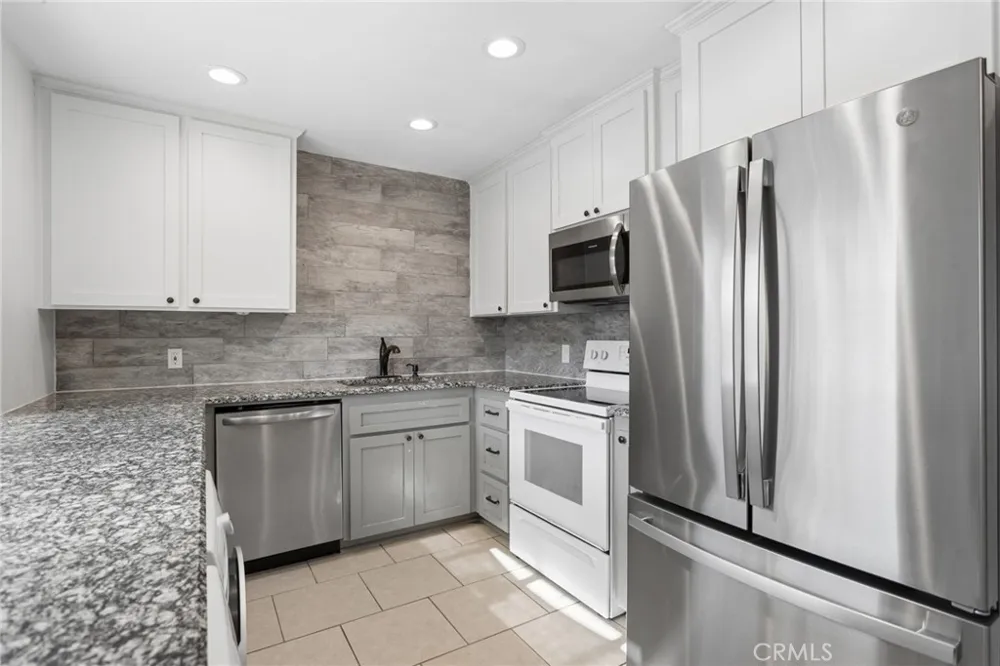 1115 Laurel Lane #63 San Luis Obispo, CA 93401