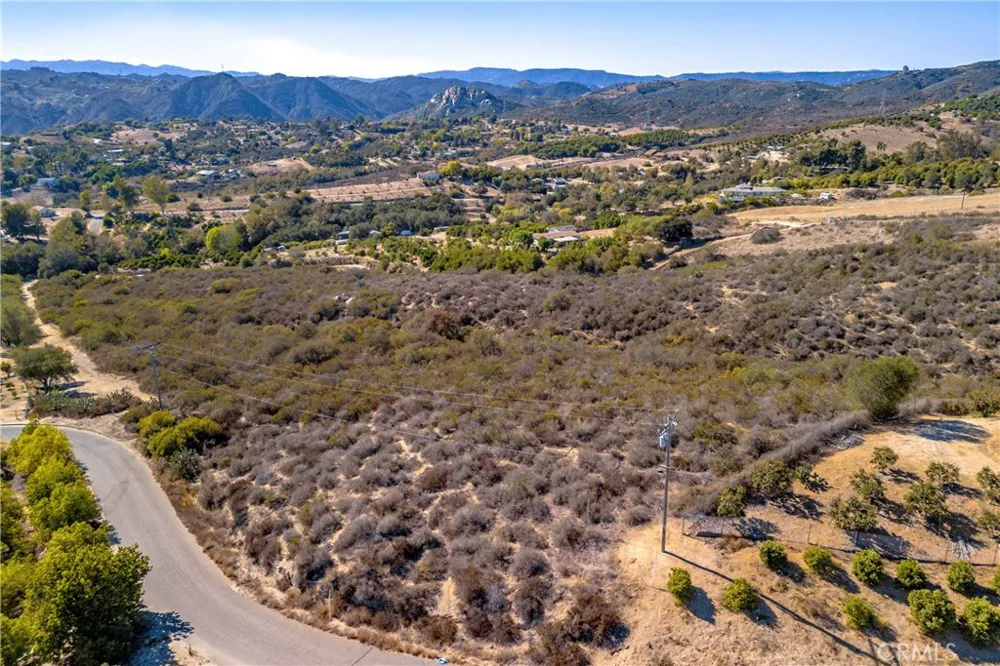 Via Ranchitos / Via del Gavilan Fallbrook, CA 92028