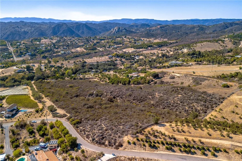 Via Ranchitos / Via del Gavilan Fallbrook, CA 92028