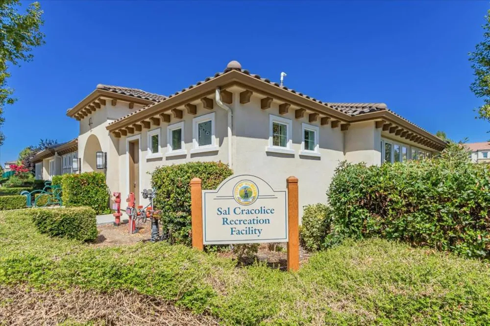1418 Lavender Loop Milpitas, CA 95035