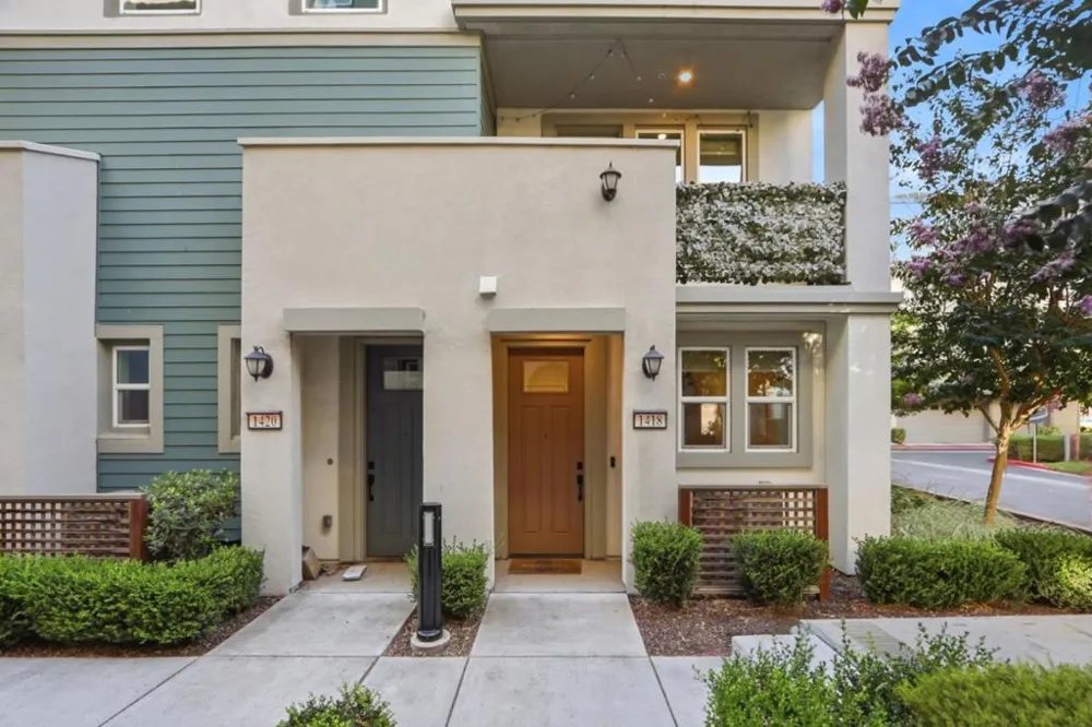 1418 Lavender Loop Milpitas, CA 95035
