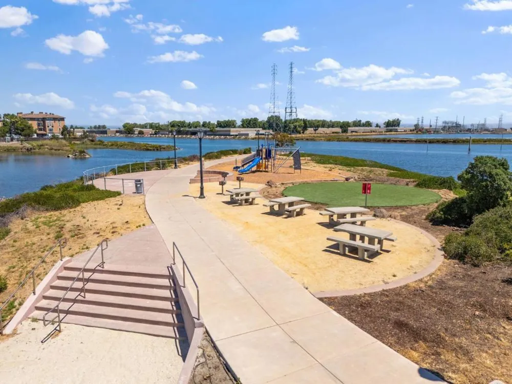 658 Sea Anchor Drive #2605 Redwood City, CA 94063