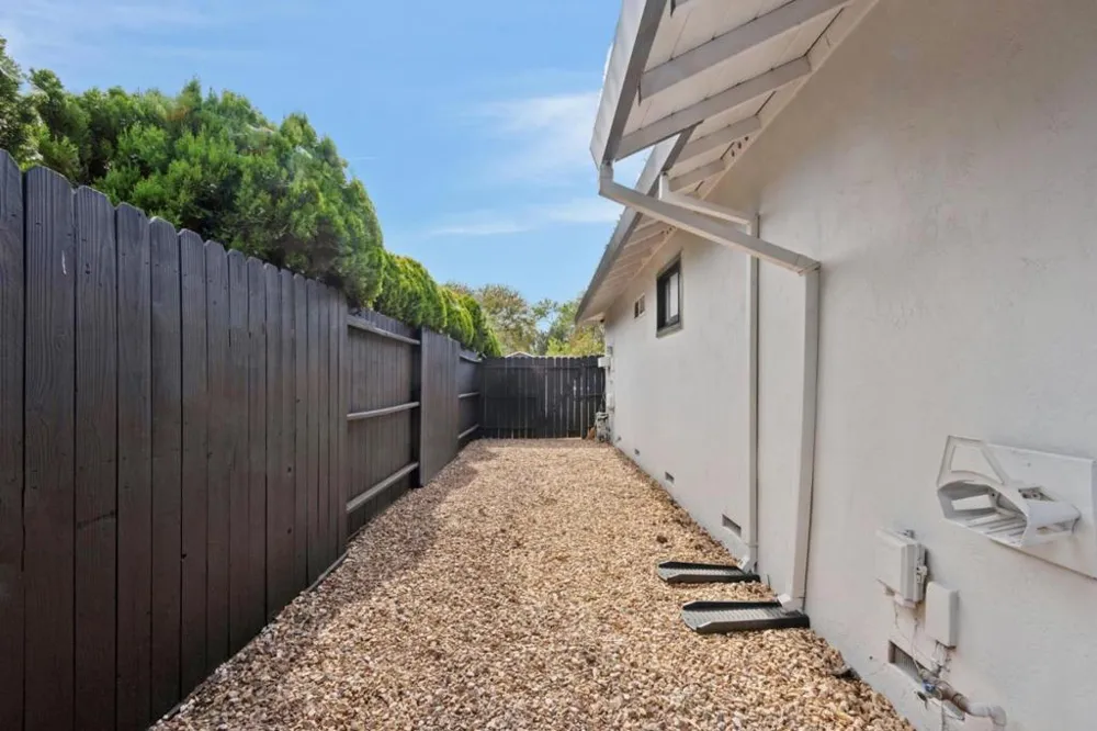 492 Umland Drive Santa Rosa, CA 95401