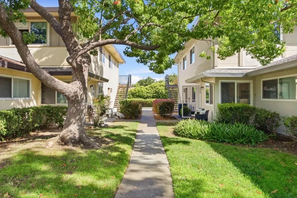 267 Watson Drive #2 Campbell, CA 95008