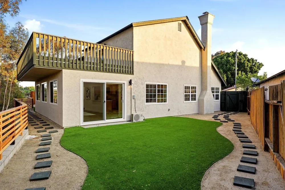 8113 Blythe Ct San Diego, CA 92126