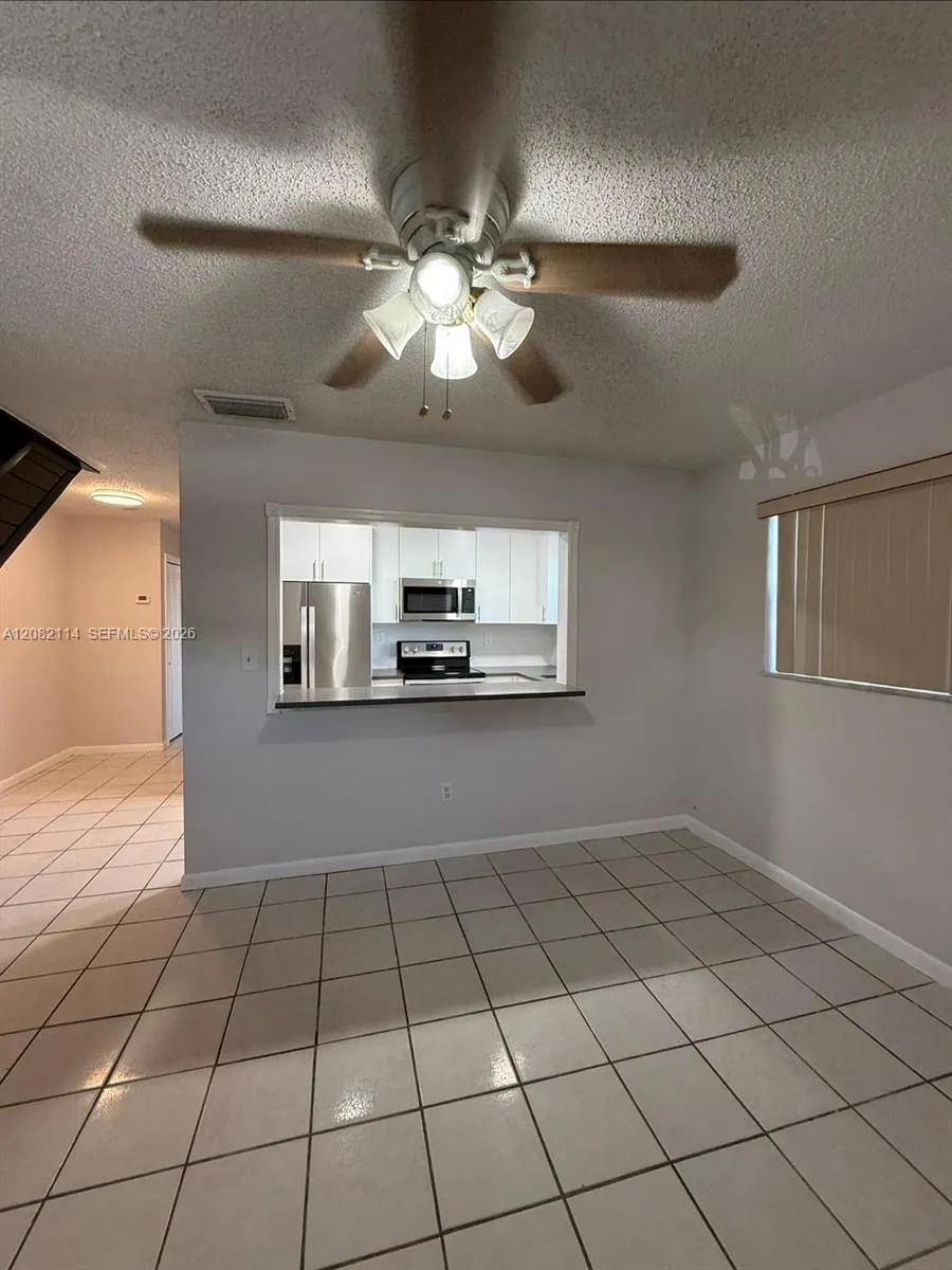2433 SW 11th St Miami, FL 33135