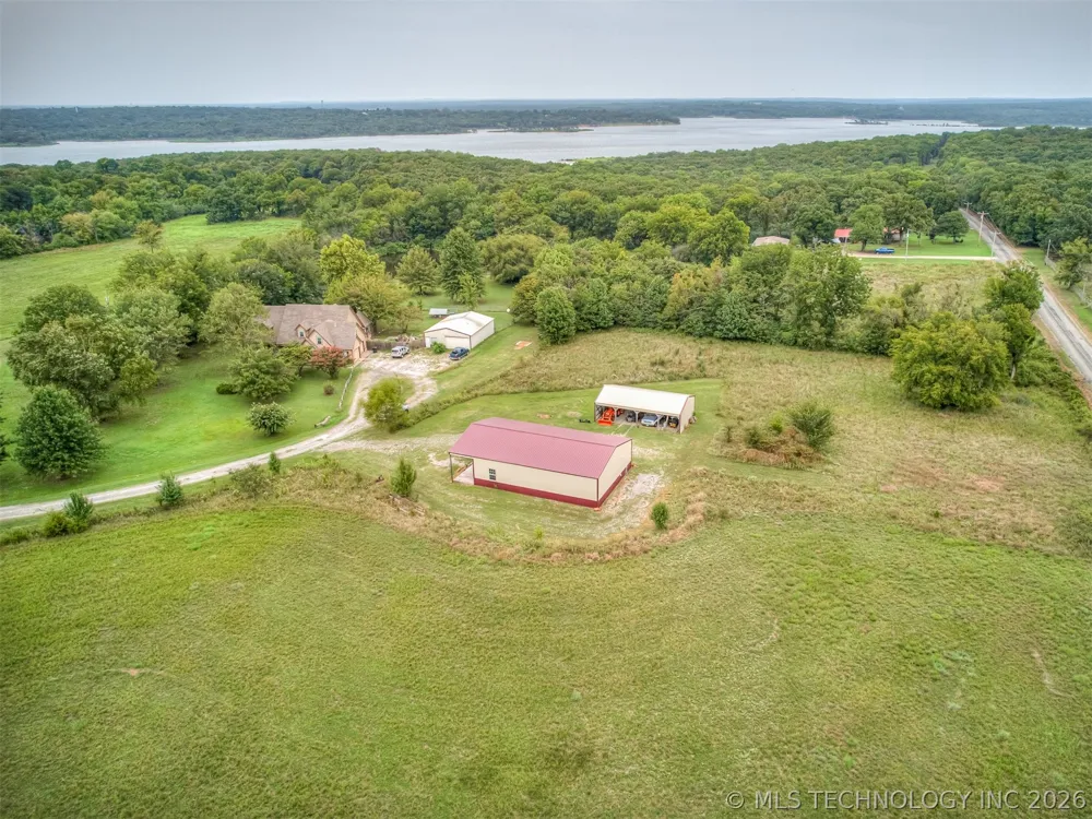 32855 Long Bay Road Wagoner, OK 74467