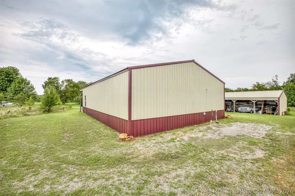32855 Long Bay Road Wagoner, OK 74467