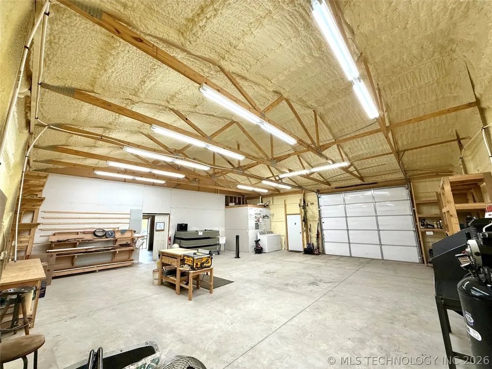 32855 Long Bay Road Wagoner, OK 74467